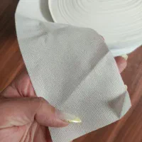 دو عدد رول پد اپلاسیون و دوعدد دستگاه موم داغ کن