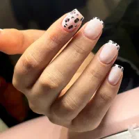 خدمات تخصصی ناخن رها