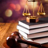 وکیل پایه یک دادگستری- لایحه نویسی