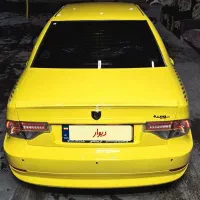 یک دستگاه تاکسی