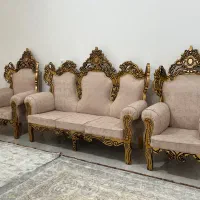 مبل و میز ناهارخوری