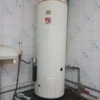 آبگرمکن دیواری۲۰۰ لیتری سالم بدون هیچگونه عیب