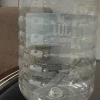 ظرف پلاستیکی