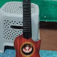 گیتار اسباب بازی