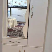 جاکفشی آینه دار