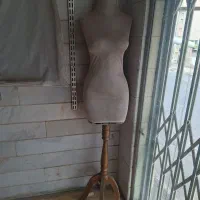 مانکن|بندرخت و رخت‌آویز|ساوه, |دیوار