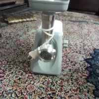 دستگاه گوشت چرخ کن نو یک بار فقد برای تست کردیم|خردکن، آسیاب، غذاساز|مشهد, کوشش|دیوار