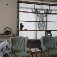 استند طبقه فلزی ویترین