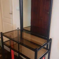 میز ارایش فلزی