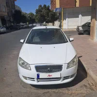 رانامدل ۹۱سفیدبدنه صاف موتورتیوفایو