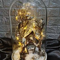 گوی شیشه ای تم زمستان