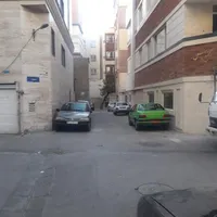 اجاره آپارتمان ۶۱ متری ۲ خوابه طبقه ۳ در شیوا