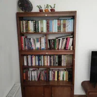 کتابخانه|کتابخانه، شلف، قفسه‌های دیواری|شیراز, پودنک|دیوار