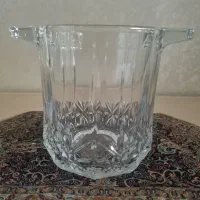 یخدان فرانسوی