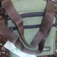 کیف مردانه رودوشی سایز 26 همراه دو کیف در حد نو