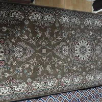 فرش کناره سالم رنگ گردویی|فرش|قرچک, |دیوار