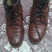 نیم بوت|کیف، کفش، کمربند|سرشیو, |دیوار