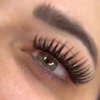 کاشت تخصصی مژه هیدن