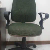 میز تحریر و صندلی در حد نو|میز تحریر و کامپیوتر|هشتگرد, فاز ۳ مهستان|دیوار