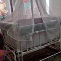 تخت نوزاد . کریر
