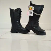 بوت کتانی و صندل بچگانه|عمده‌فروشی|تهران, فلسطین (میدان انقلاب)|دیوار