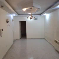 مختاری غربی آپارتمان ۴۸ متری با اسانسور