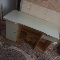 میز کامیپوتر تحریر و   نردبان