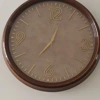 ساعت دیواری دو روزه گرفتیم برا عروس