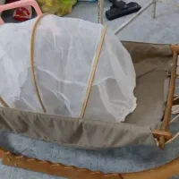 گهواره چوبی نو نو|تخت و سرویس خواب|قم, چهل اختران|دیوار