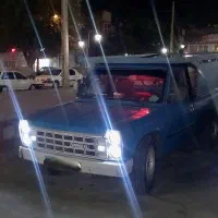 نیسان وانت ۹۶