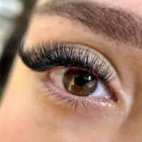 ارائه خدمات اکستنشن مژه ولیفت مژه وابرو|خدمات آرایشگری و زیبایی|آبیک, |دیوار
