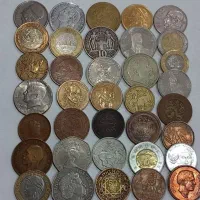تعدادی سکه ی خارجی