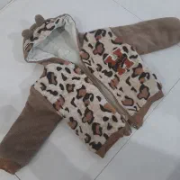 تعدادی لباس دخترونه و پسرونه و مایو دخترونه