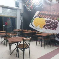 منشی رستوران(خانم)