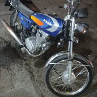 هوندا ۱۲۵ موتور سیکلت