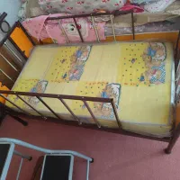 دراور دو عدد و تخت و خوشخواب کودک|تخت و سرویس خواب|بروجن, |دیوار