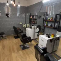 استخدام آرایشگر ماهر|استخدام درمانی، زیبایی، بهداشتی|رباط‌کریم, آدران|دیوار