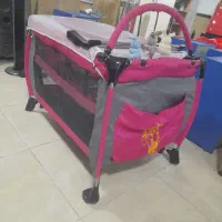 تخت خواب نوزادی 'گهواره‌ای ' درحدنو
