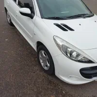 پژو ۲۰۷ سفید سقف شیشه ای