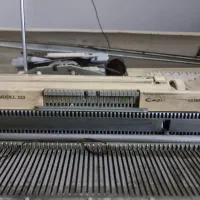 ماشین بافندگی