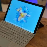 سرفیس پرو۶/i7/باکیبوردوشارژراورجینال