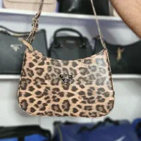 کیف‌ و ساک وارداتی با قیمت باور نکردنی|کیف، کفش، کمربند|آستارا, |دیوار