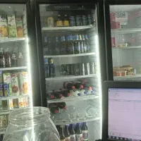 نیاز به یک فروشنده ی خانم