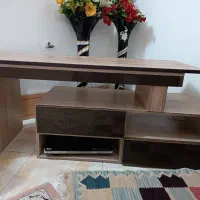 میز تلویزیون با ام دی اف ها گلاس کار شده