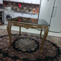 میز ناهار خوری تک  ۴ نفره