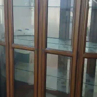 ویترین ایستاده در حد