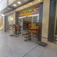 مغازه ۳۵متری شهرک خرازی چیتگر دریاچه کوهک شریف|اجارهٔ مغازه و غرفه|تهران, شهرک خرازی|دیوار
