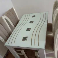 میز غذاخوری