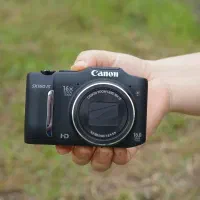 canonدوربین عکاسی و فیلم|دوربین عکاسی و فیلم‌برداری|شیراز, فرهنگ شهر|دیوار