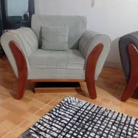 مبل 7نفره سالم بدون بید زدگی|مبلمان خانگی و میز عسلی|رشت, پیرکلاچای|دیوار